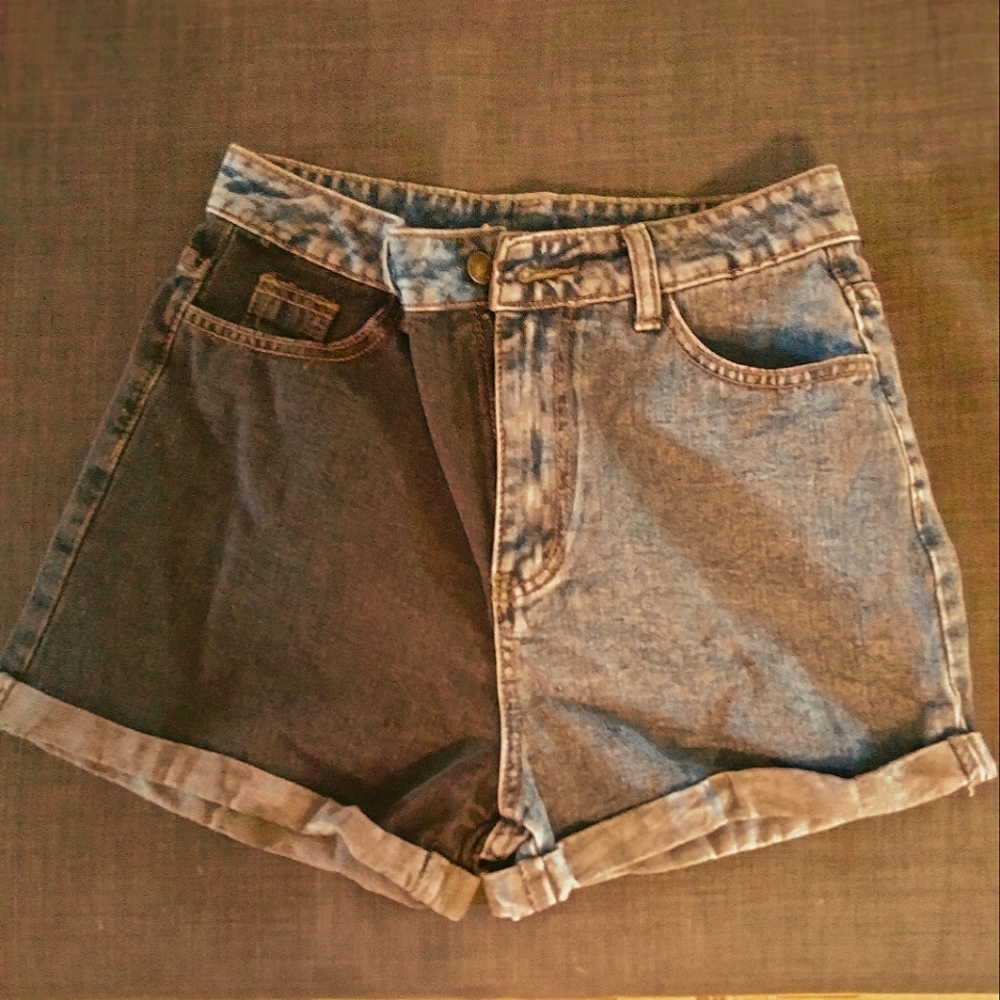 Multicolor jean shorts